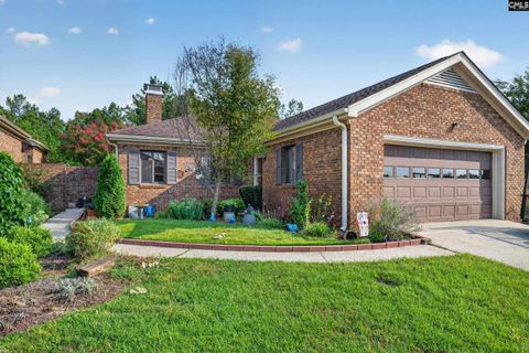 320 Patio Place active home in Lost Creek Patio Homes, Columbia, SC