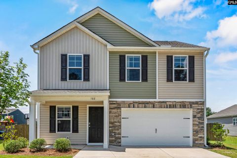 166 Carriagebrook Circle active home in Carriagebrook, Camden, SC