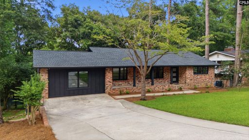 4523 Oakwood Drive active home in Trenholm Hills, Columbia, SC