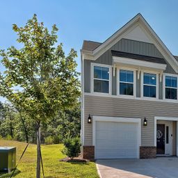 418 Pepperbush Lane