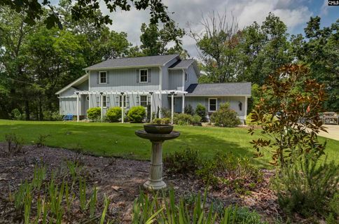 1736 Lake Road active home in Lake Wateree, Ridgeway, SC