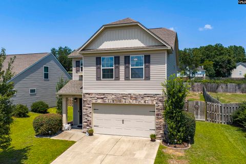 504 Walking Lane active home in Autumn Woods West, Lexington, SC