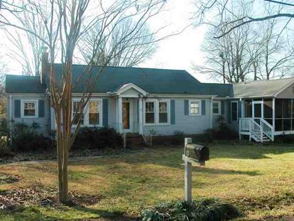 40 Clarendon Avenue sold home in Cherrydale, Greenville, SC