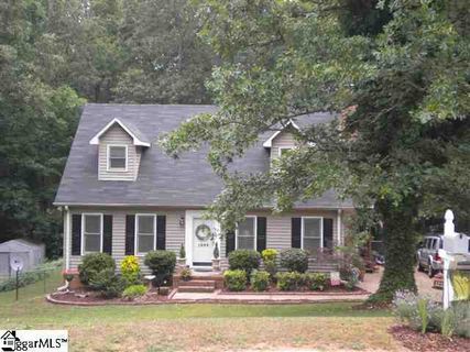 1202 Pineview Drive