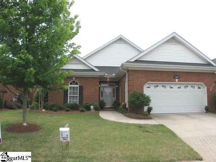 202 Greenview Circle