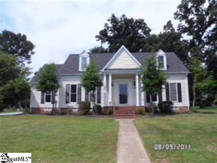 204 Walker Way