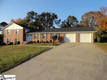 23 Gary Avenue sold home in Cunningham Acre, Taylors, SC