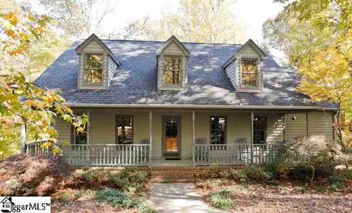110 Robin Road