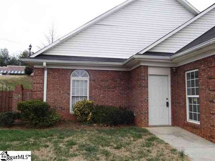 1 Greenview Drive