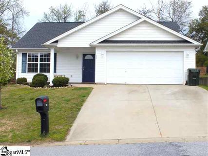 242 Chateau Street sold home in Savannah Acres, Boiling Springs, SC