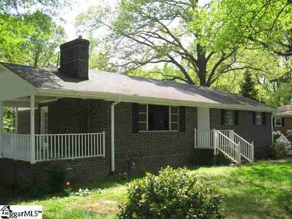 207 Greenbriar