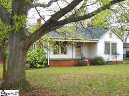 107 Courtland Drive sold home in Highview Acres, Greenville, SC