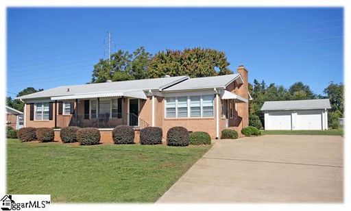 105 Woodfield Dr sold home in Lakeview Height, Greer, SC