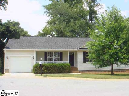 106 Mossy Oak Lane