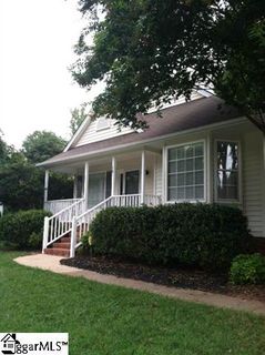 501 Dunwoody Drive