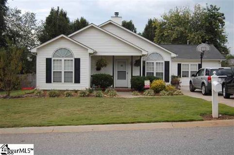 406 Golden Leaf Lane