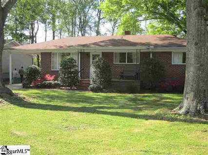 20 Forestdale Drive