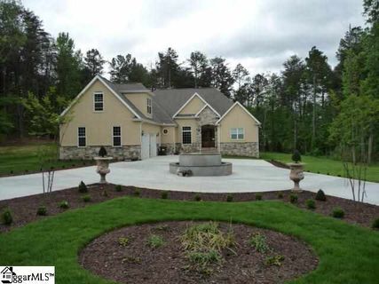 321 Crestview Lane