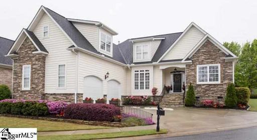 111 Holland Trace Circle sold home in Holland Trace, Simpsonville, SC