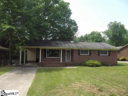 122 Forestdale Drive