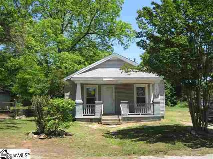 320 W Wilburn Avenue