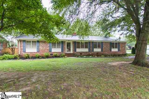 113 Lynn Drive sold home in Cunningham Acre, Taylors, SC