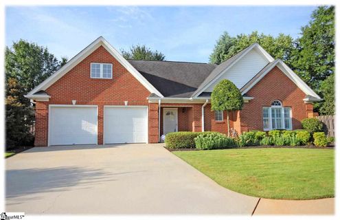 115 Carmen Way