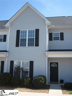 8 Ridgestone Circle