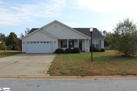 23 Long Pond Court