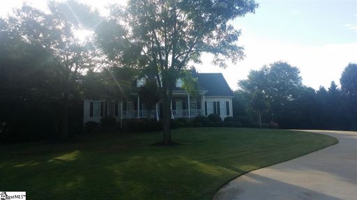 664 Batesville Road sold home in Christopher Ridge, Greer, SC