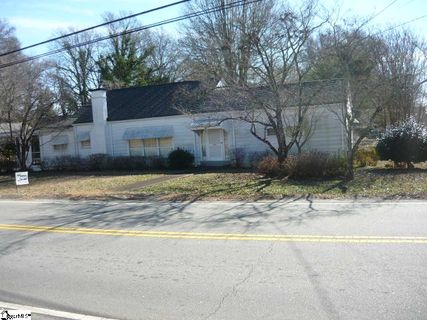 305 Highland Road