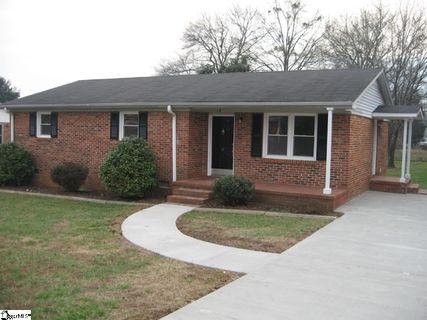 18 Crofton Drive