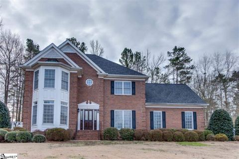 112 Fairway Drive