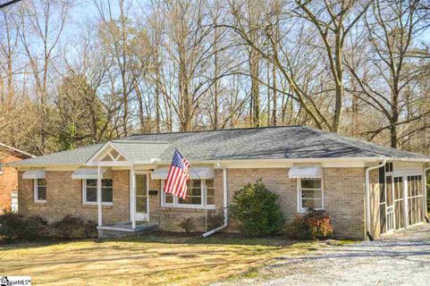 302 Tiffany Lane