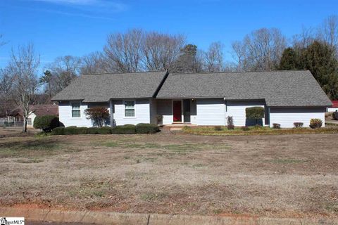 515 Clarendon Drive