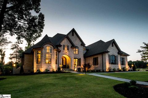 104 Windsorgate Way