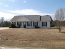 110 Essex Drive sold home in Clinton, SC