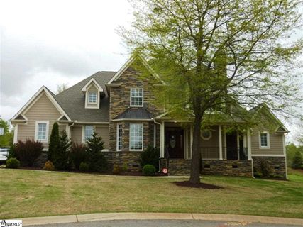 413 Richmond Court
