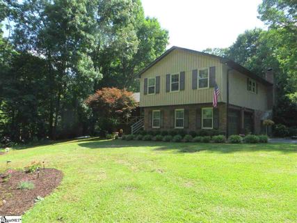 106 Coachman Drive