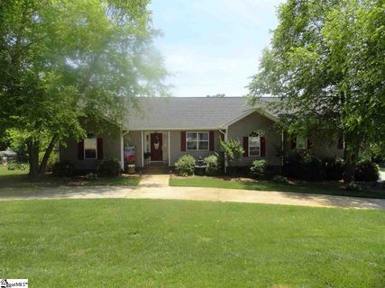 16 Gerru Court sold home in Waters Edge, Taylors, SC