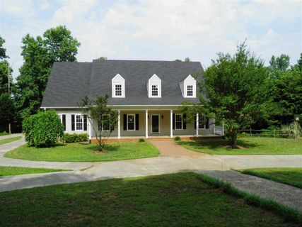 209 Woodlake Drive