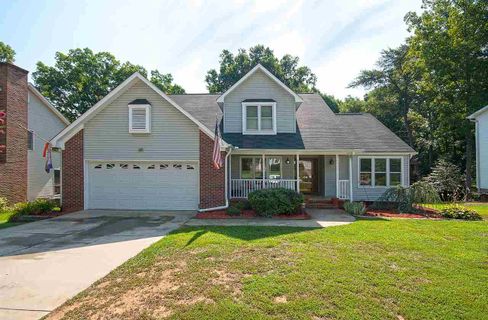 124 Emerald Way