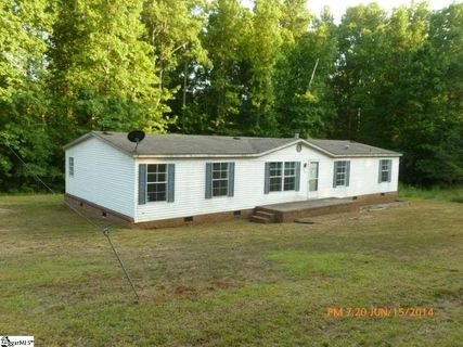 20 Lakeside Drive