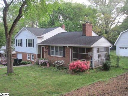 104 Lullwater Road