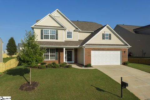 132 Chandler Crest Court