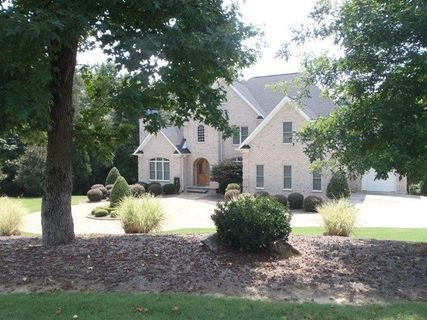 Previously sold for $700,000