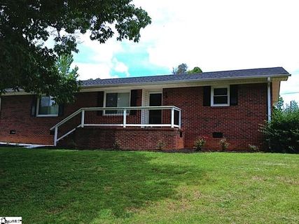 102 Pleasant View Drive