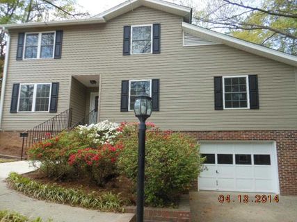 117 Blakely Drive