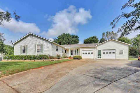 5 Walker Court