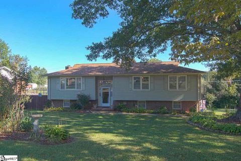 101 Elkhorn Drive
